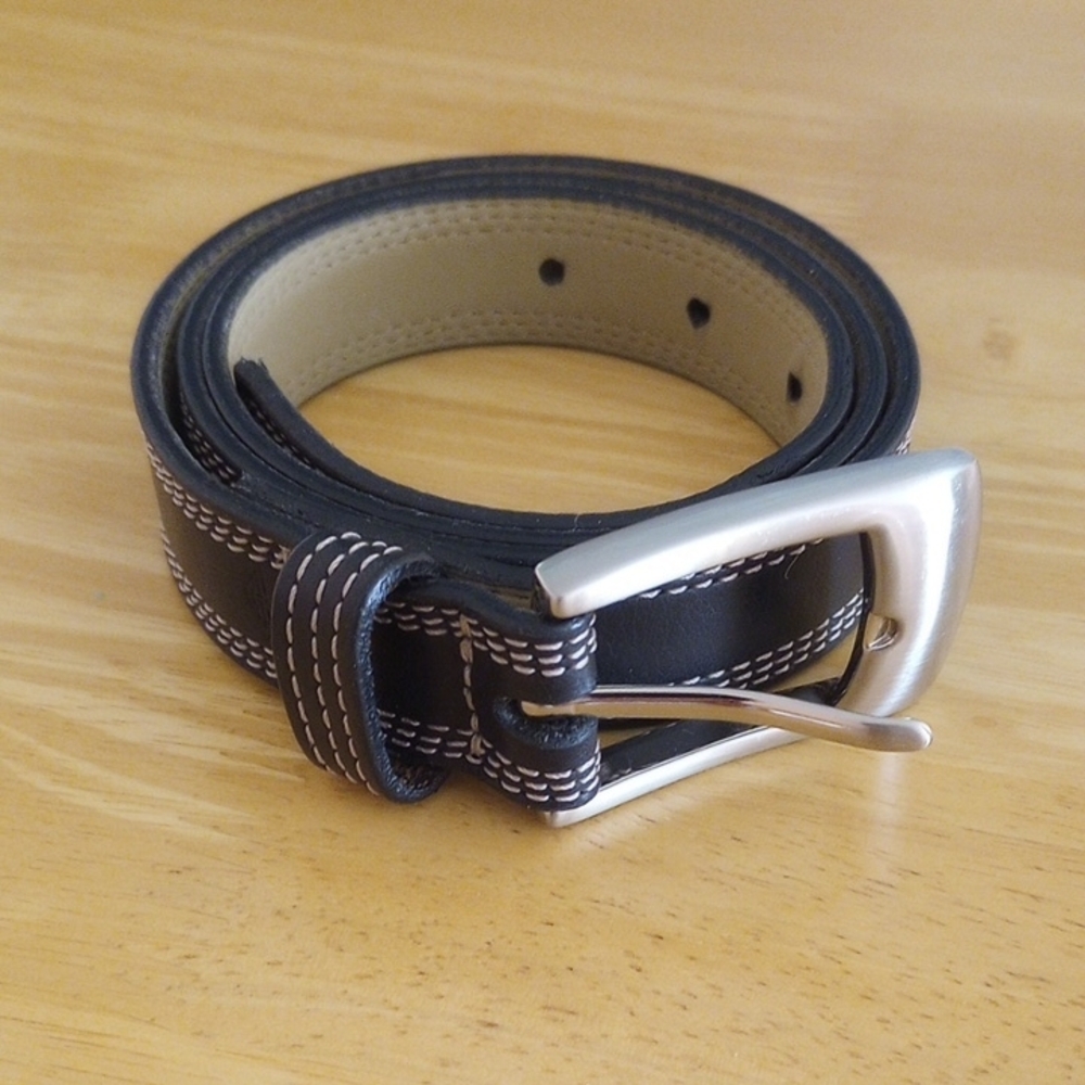 Dockers Black Leather Belt with Silver Buckle